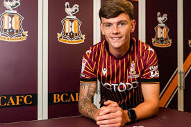 Bradford City Sign 20-Year-Old Midfielder From Everton