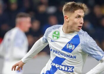 Portsmouth Make £1.2m Midfielder Signing Of 21-Year-Old Star