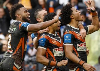  $400,000 Utility Star Signs For West Tigers After Reject Bids From Penrith Panthers and Dragons