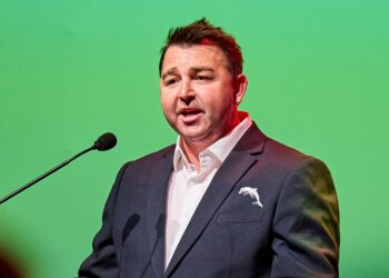 Dolphins’ CEO Terry Reader have announced the re-signing of 33-year-old, $750,000 per year Prop forward