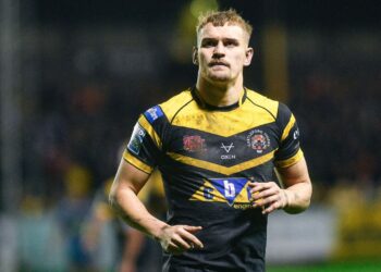 Castleford Tigers fullback Luke Hooley issues statement after joining new club