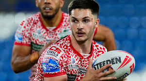 Leigh Leopards sign half-back to extension until the end of next season