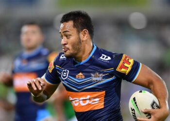 Gold Coast Titans star ready to stay in Gold Coast despite exit talks