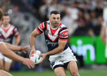 Sydney Roosters have confirmed $1.1 million veteran  fullback will play on, re-signing for the 2027 NRL season