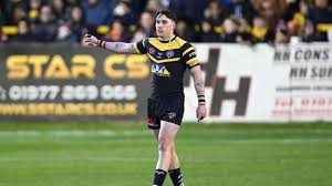 Castleford Tigers have found a new full-back after the Tex Hoy decision as Ryan Carr shake-up continues