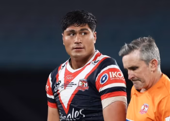 Castleford Tigers joins race to sign Sydney Roosters forward after being offered to multiple clubs due to further issues in the club’s salary cap
