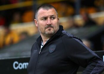 Castleford Tigers head coach Ryan Carr makes first major selection call as Tigers veteran sees role change