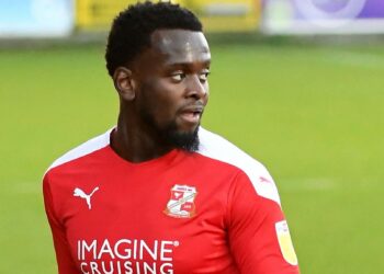 Swindon Town forward sign for League Two side Barnet on loan