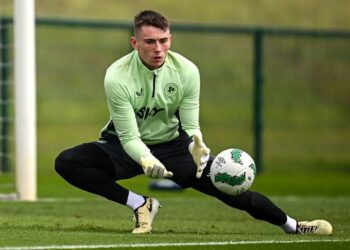 Bolton Wanderers set to complete signing of 25-year-old Town goalkeeper