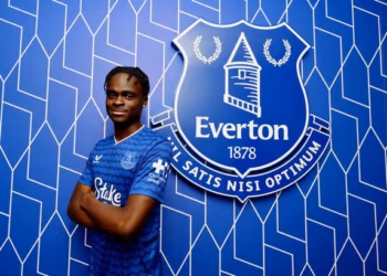 Everton have completed the signing of forward but Crystal Palace deal ‘off’