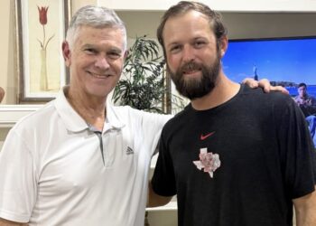 Former Philadelphia Phillies star have donated his own kidney in order to save his son’s life