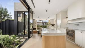 South Sydney Rabbitohs captain Cameron Murray chases $4.3m sale for South Sydney home