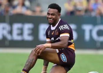 Brisbane Broncos head coach Maguire dropped $750,000 star five-eighth as he looks to get season back-on-track