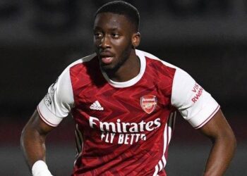 Leyton Orient sign 26-year-old centre-back from Stockport