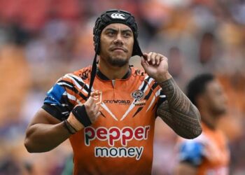 BREAKING NEWS: Parramatta Eels sign Wests Tigers five-eighth Jarome, for 2027 season